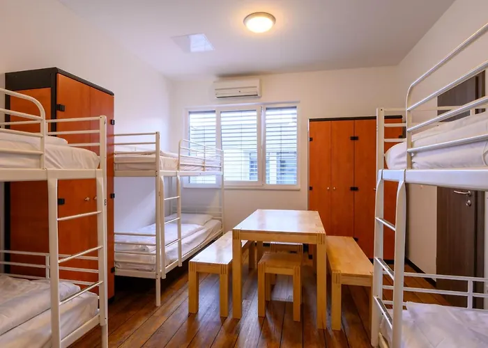 Art Rock Downtown 3* Keulen