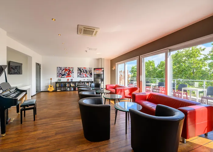 Hotel Art Rock Downtown 3*