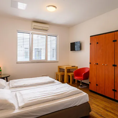 Art Rock Downtown Szálloda Köln