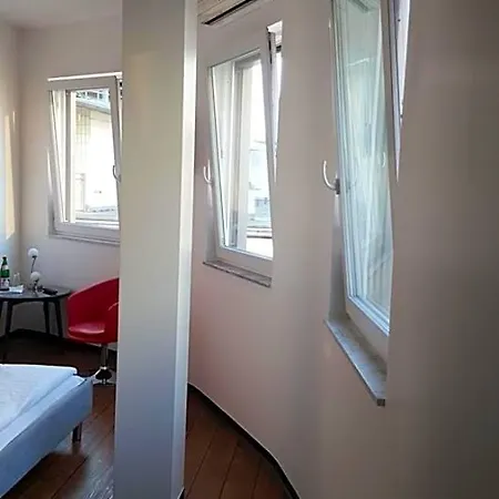 Art Rock Downtown Szálloda 3*
