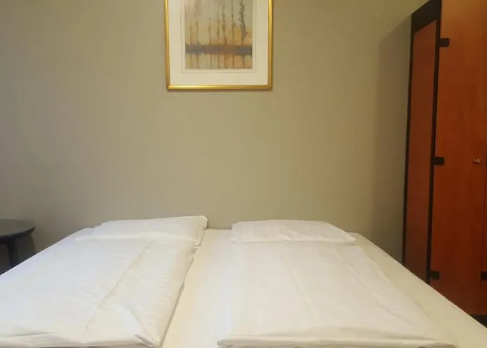 Hotel Art Rock Downtown 3*